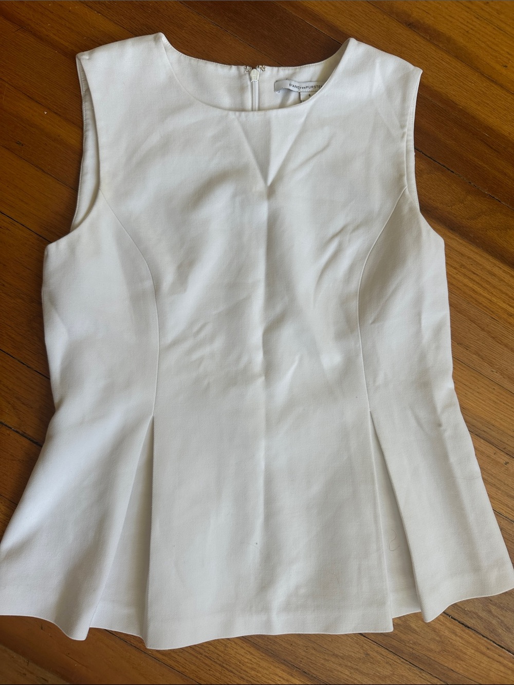 Diane Von Furstenberg Cream Sleeveless Peplum Top